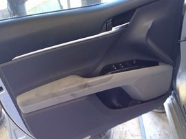 2018 TOYOTA CAMRY, SILVER, HYBRID, 2.5L, AT,   Z25062